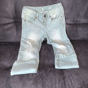 Capri style color jeans been worn twice!